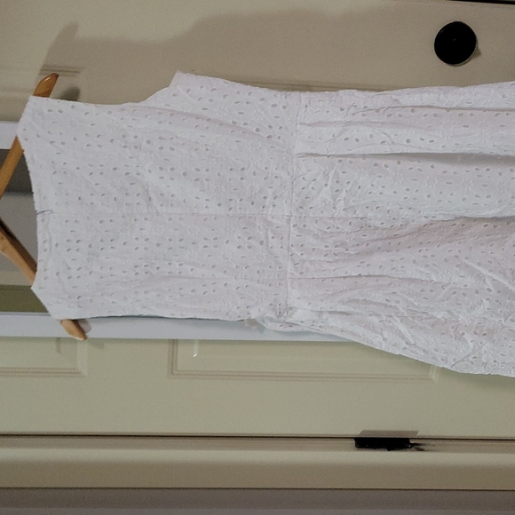 Lovely white anne klein dress 🥰 - Picture 5 of 5